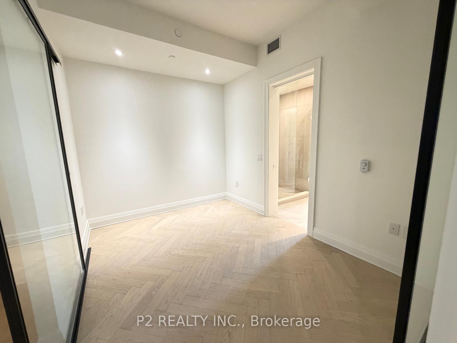 Photo 7 of Unit 310, 2 Forest Hill Road, Toronto, Casa Loma — HOMEH