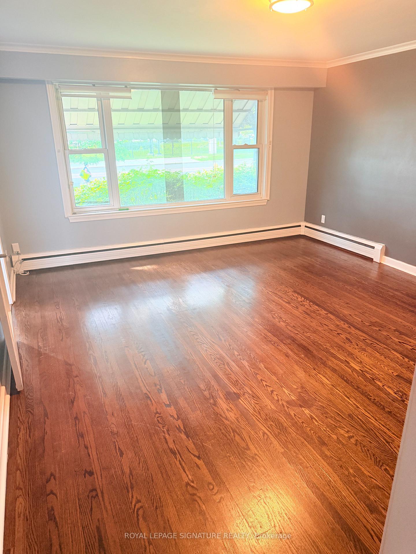 Photo 4 of 1467A Birchmount Road, Scarborough, Dorset Park — HOMEH