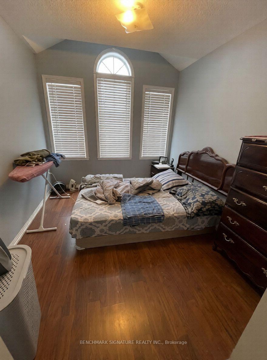 Photo 10 of 315 Elson Street, Markham, Cedarwood — HOMEH