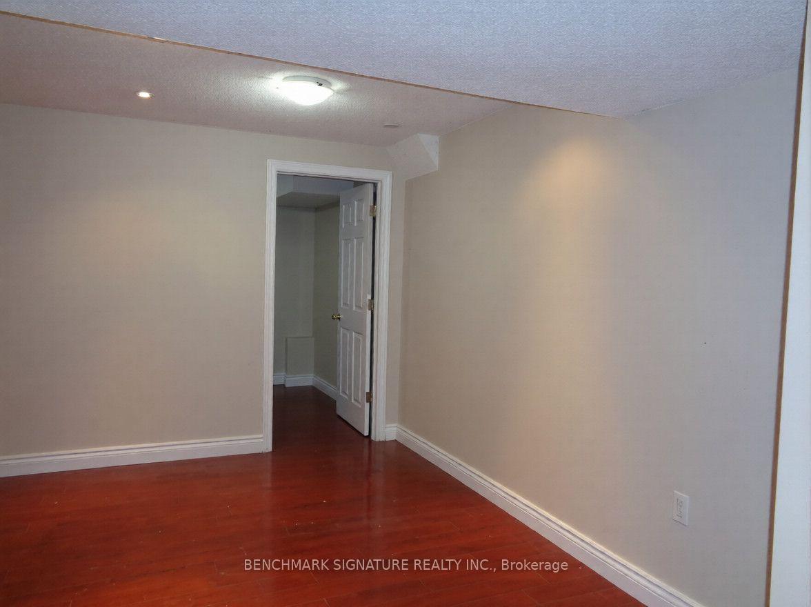 Photo 17 of 315 Elson Street, Markham, Cedarwood — HOMEH