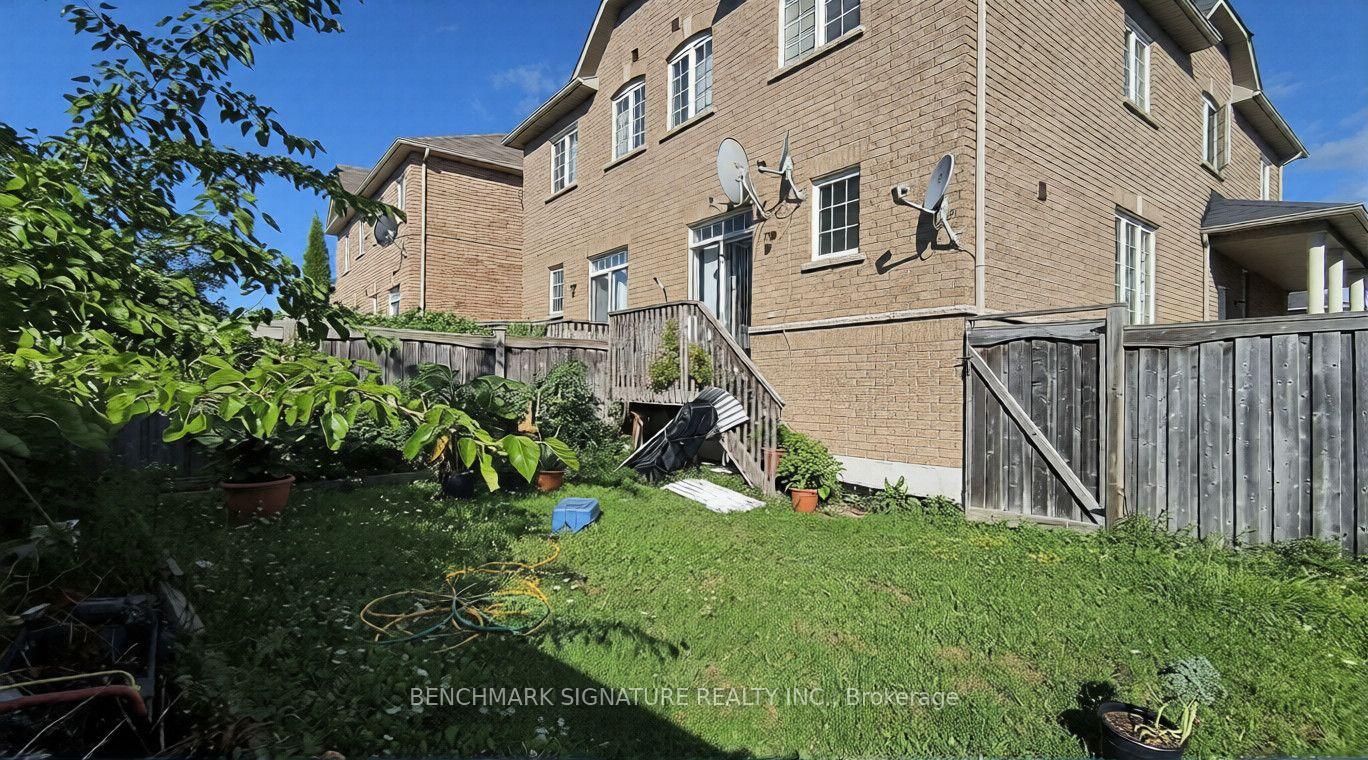 Photo 19 of 315 Elson Street, Markham, Cedarwood — HOMEH