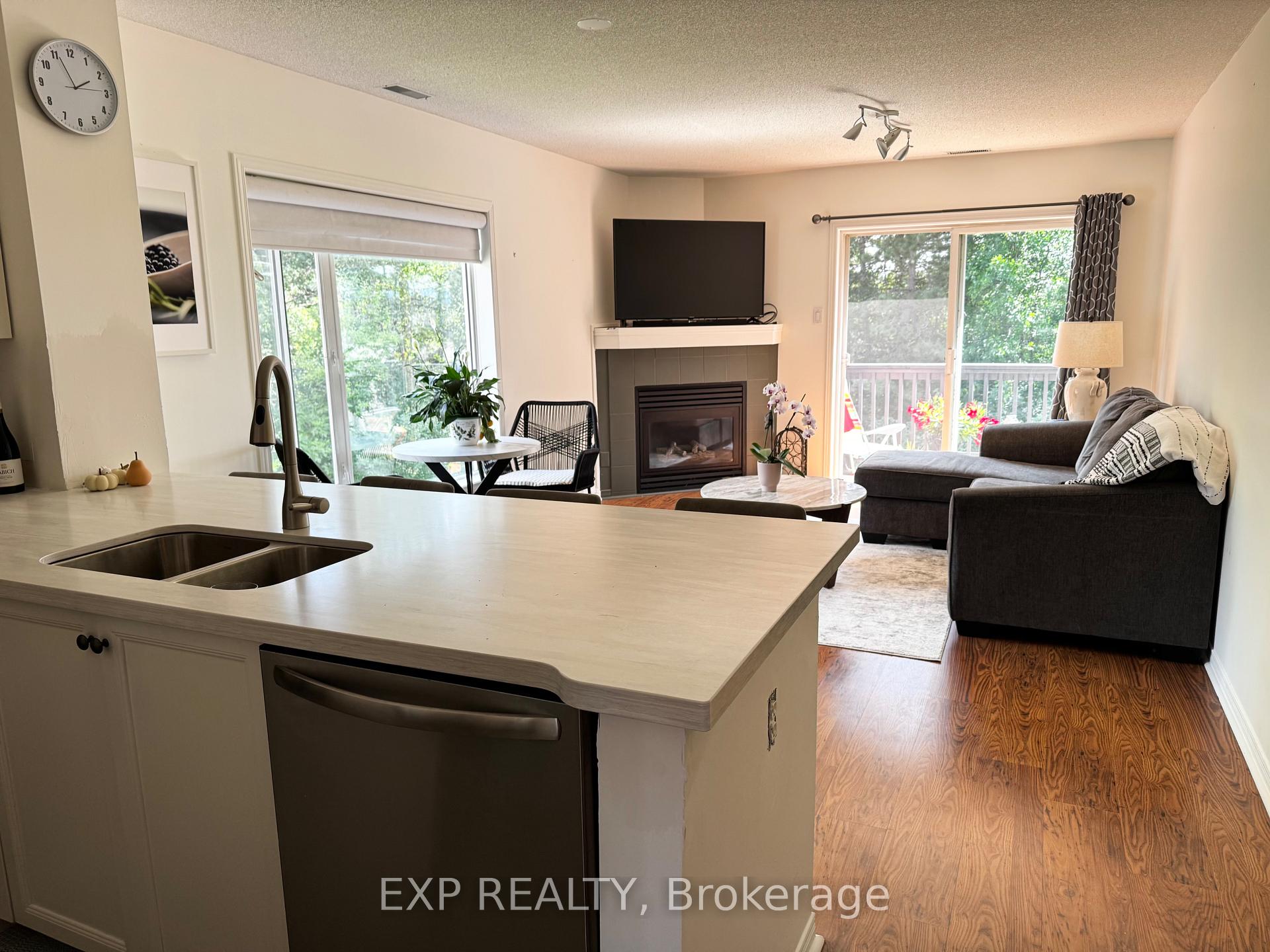 Photo 1 of Unit 1, 330 Mariners Way, Collingwood — HOMEH