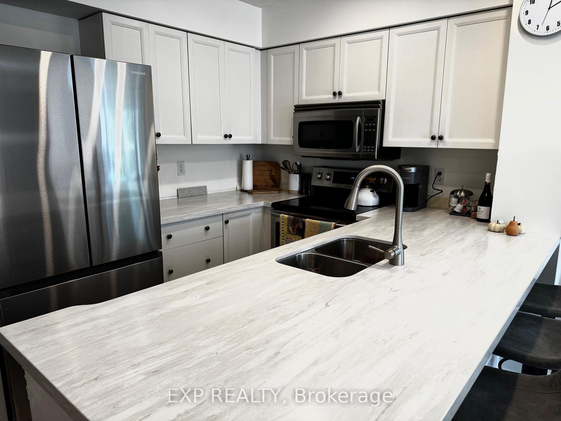 Photo 4 of Unit 1, 330 Mariners Way, Collingwood — HOMEH