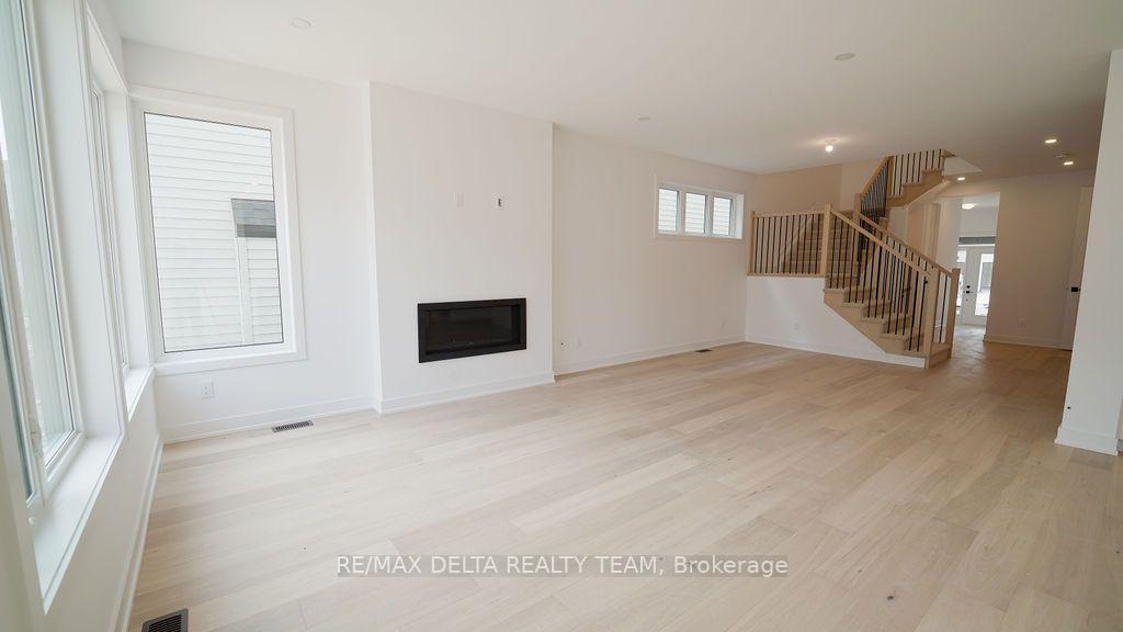 Photo 10 of 504 Tenor Ridge, Ottawa, Riverside South/Gloucester Glen — HOMEH