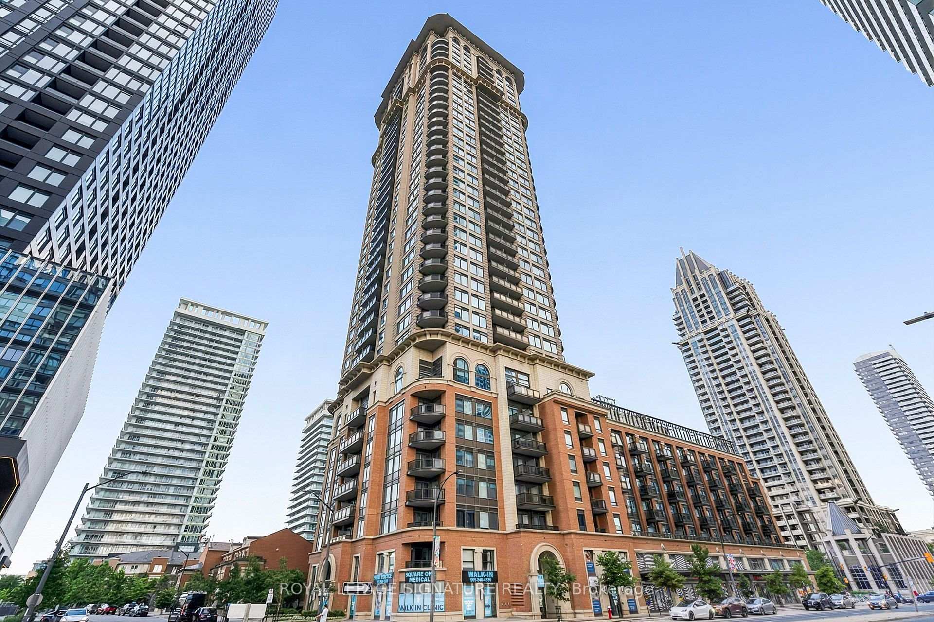 Front of Unit 3601, 385 Prince Of Wales Drive