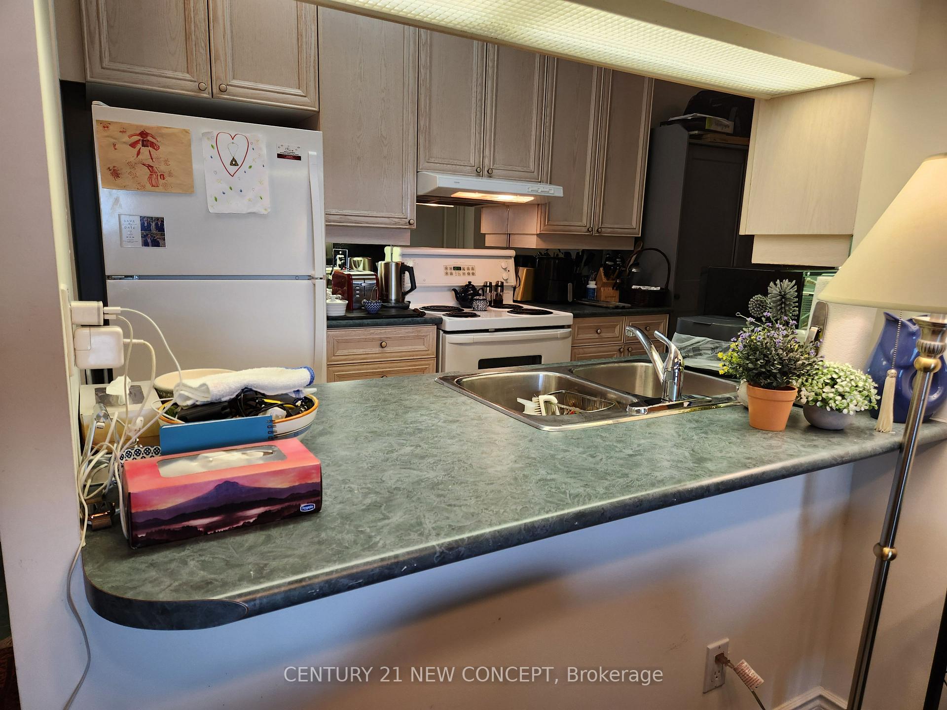 Photo 6 of Unit 1204, 2 Aberfoyle Crescent, Etobicoke, Islington-City Centre West — HOMEH