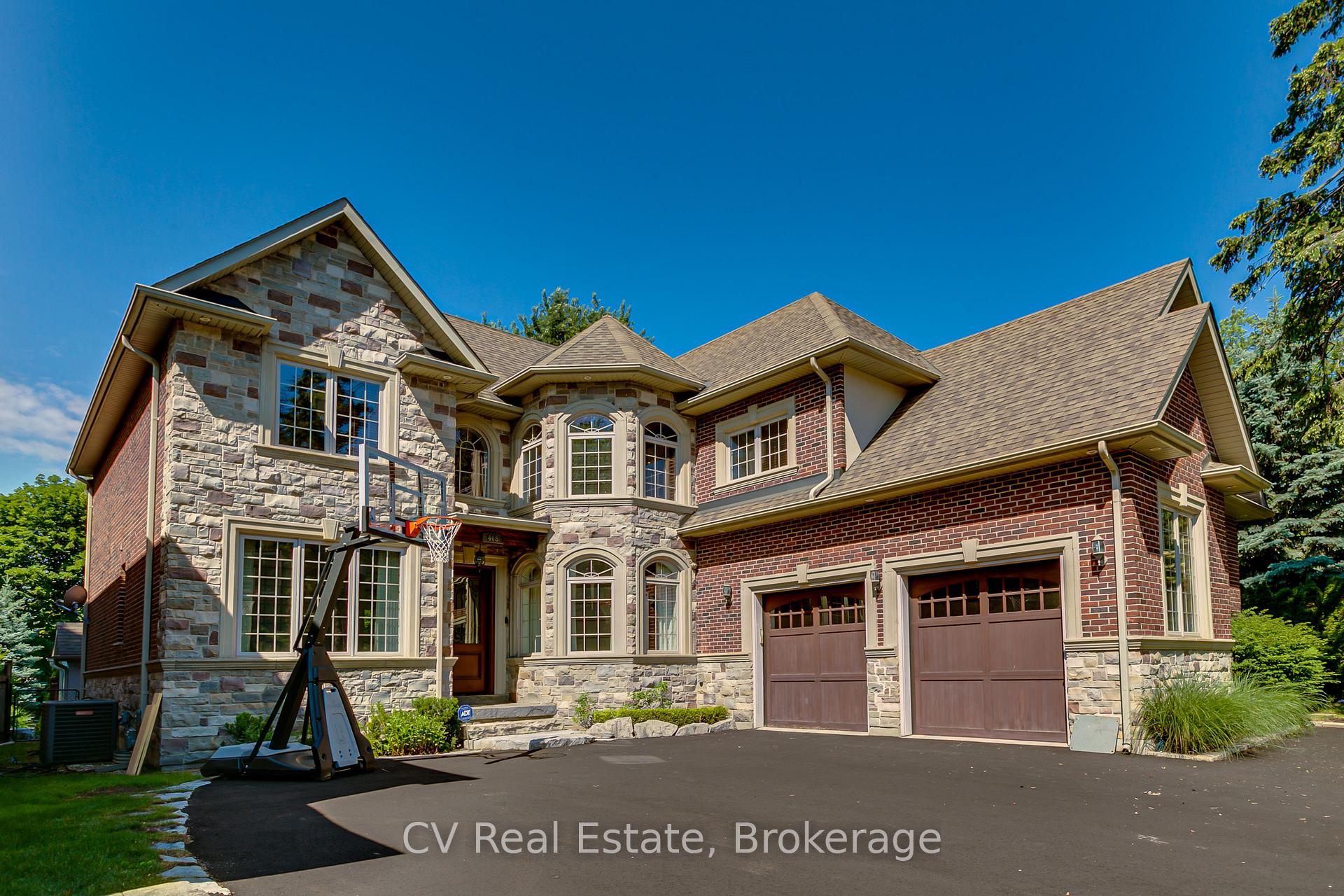 Photo 2 of 468 Chartwell Road, Oakville, Old Oakville — HOMEH