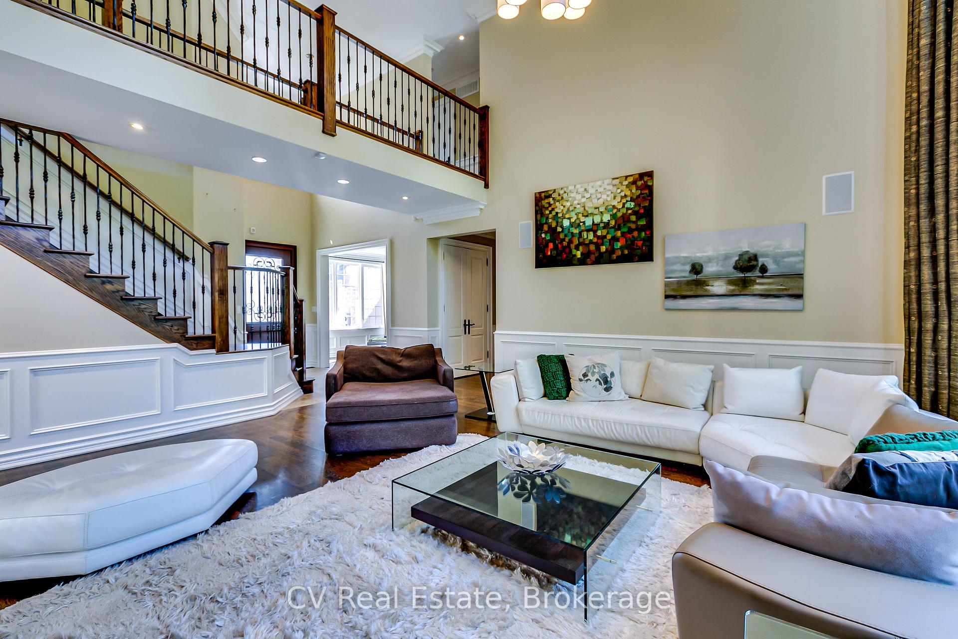 Photo 5 of 468 Chartwell Road, Oakville, Old Oakville — HOMEH