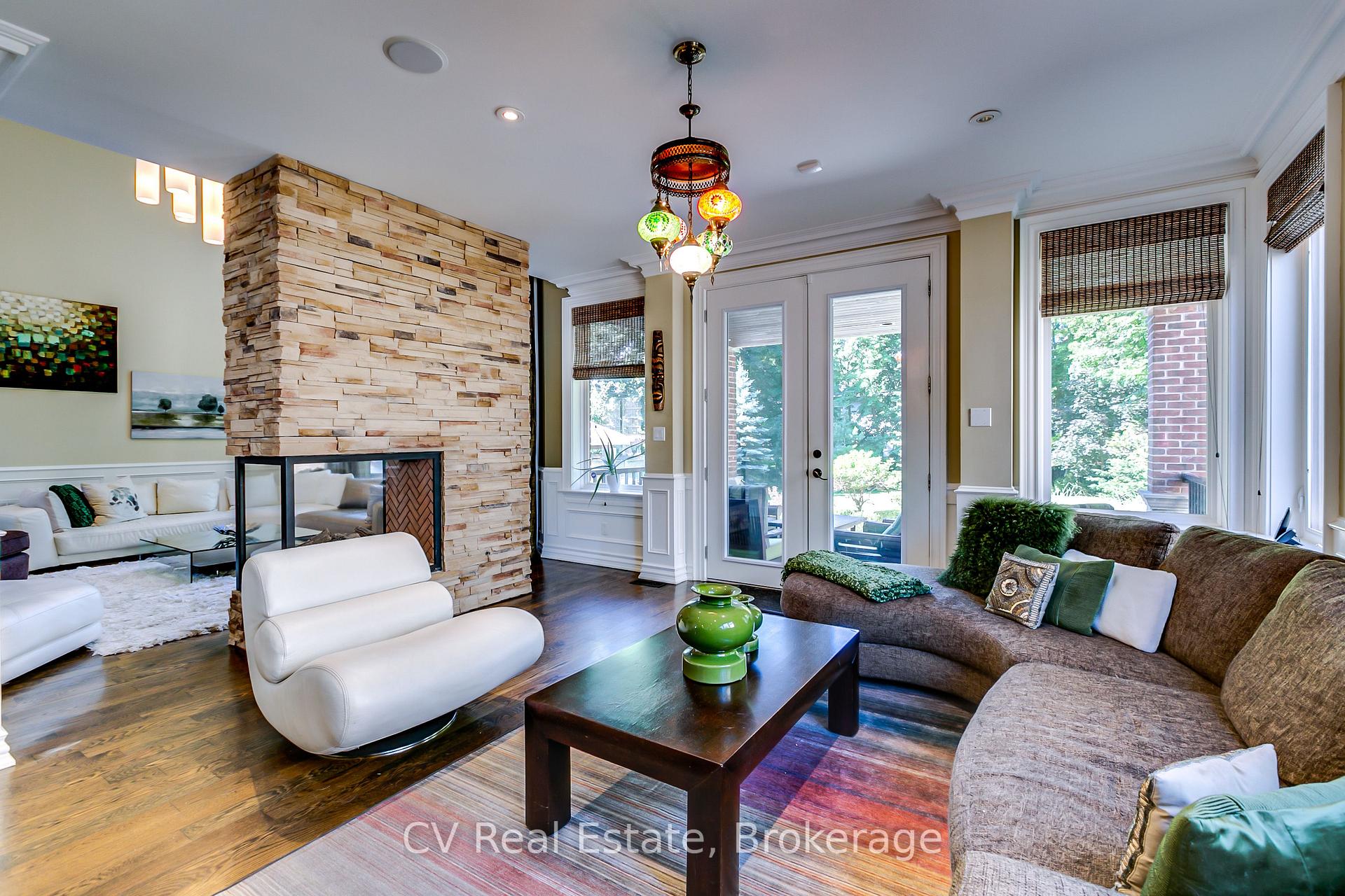 Photo 6 of 468 Chartwell Road, Oakville, Old Oakville — HOMEH