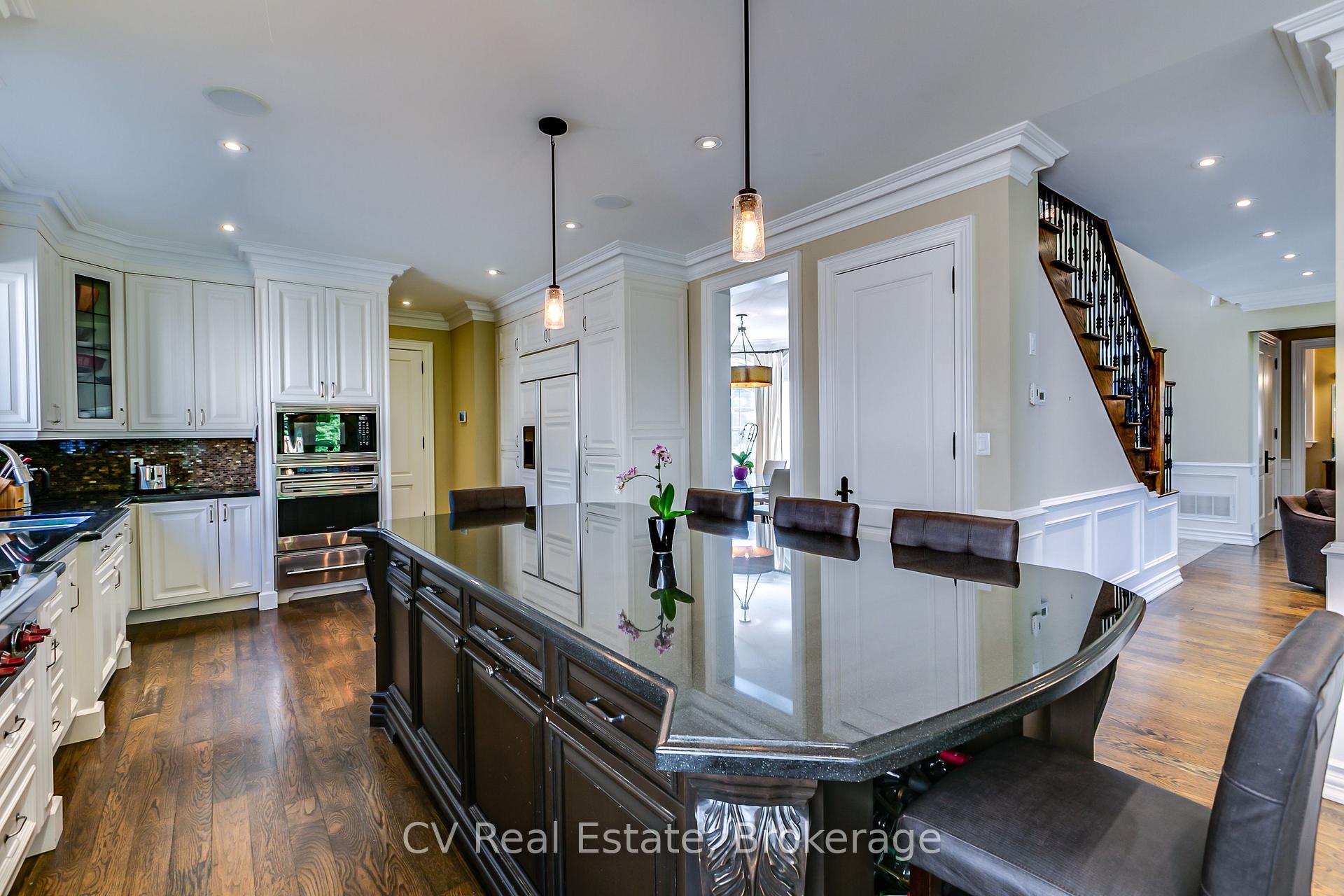Photo 9 of 468 Chartwell Road, Oakville, Old Oakville — HOMEH