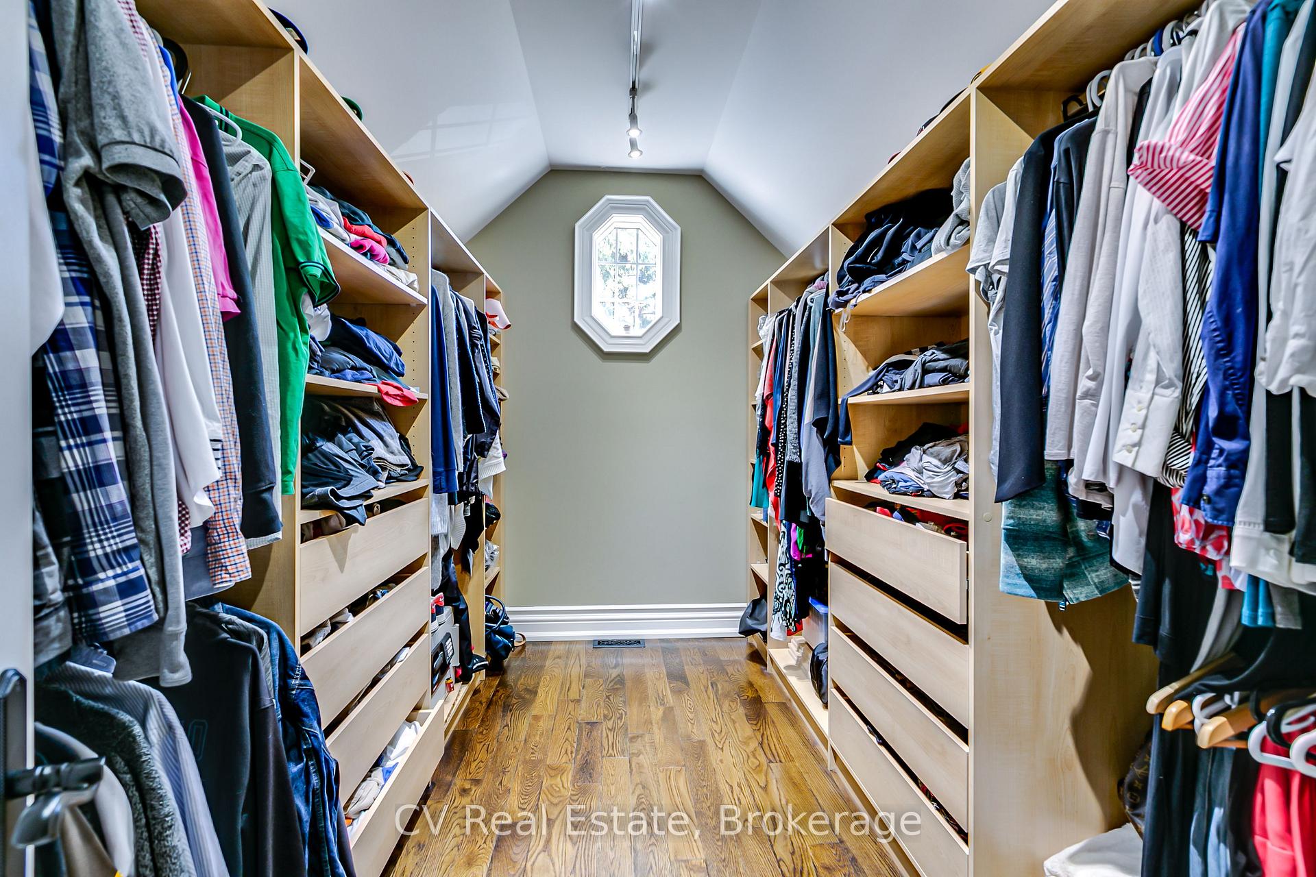 Photo 17 of 468 Chartwell Road, Oakville, Old Oakville — HOMEH