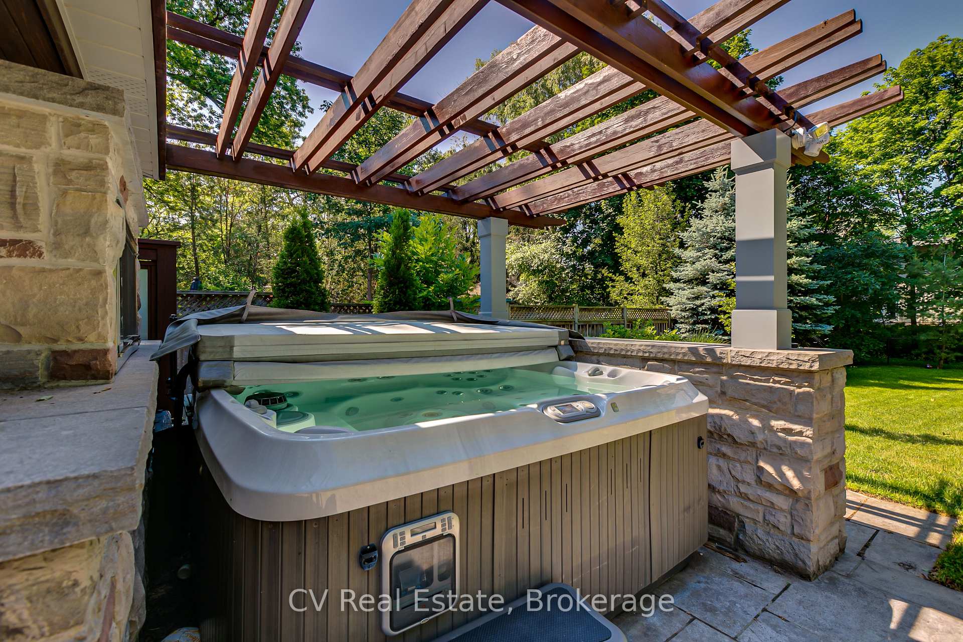 Photo 31 of 468 Chartwell Road, Oakville, Old Oakville — HOMEH