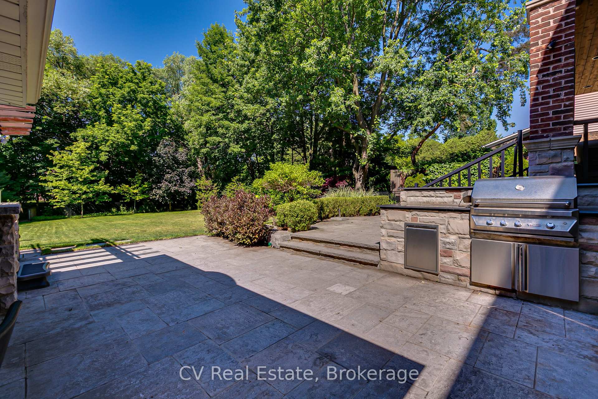 Photo 32 of 468 Chartwell Road, Oakville, Old Oakville — HOMEH
