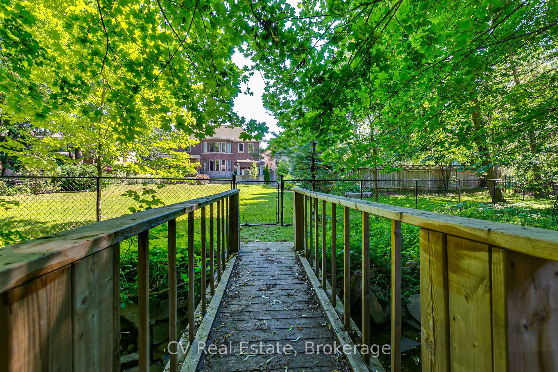Photo 33 of 468 Chartwell Road, Oakville, Old Oakville — HOMEH