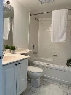 Photo 20 of Unit Ph101, 11 Lee Centre Drive, Scarborough, Woburn — HOMEH