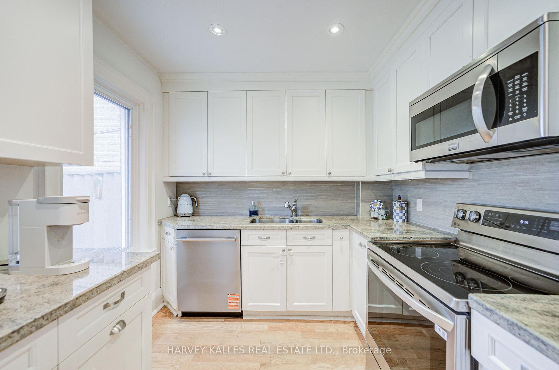 Photo 14 of 164 Douglas Avenue, Toronto, Lawrence Park South — HOMEH