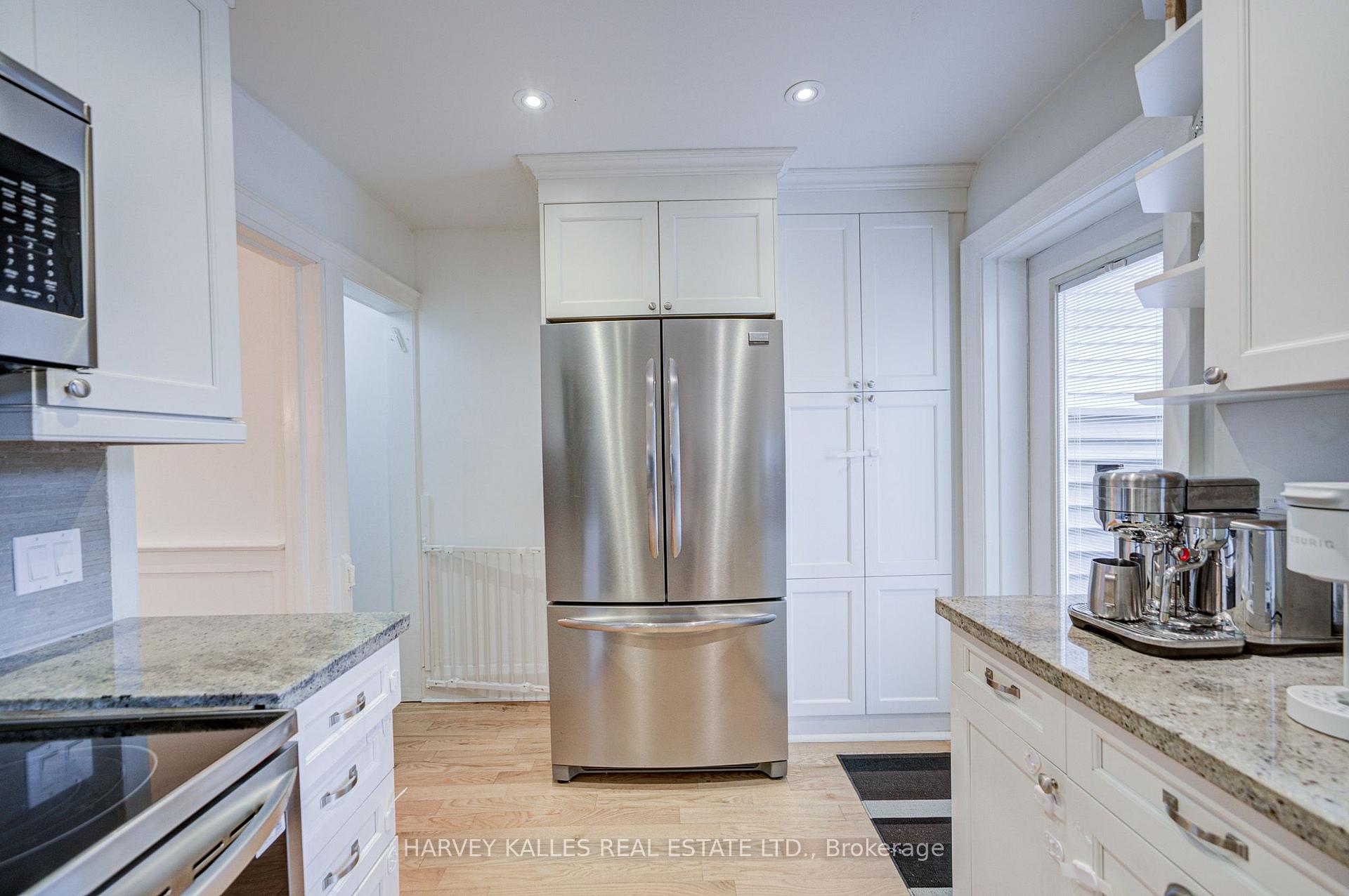Photo 16 of 164 Douglas Avenue, Toronto, Lawrence Park South — HOMEH