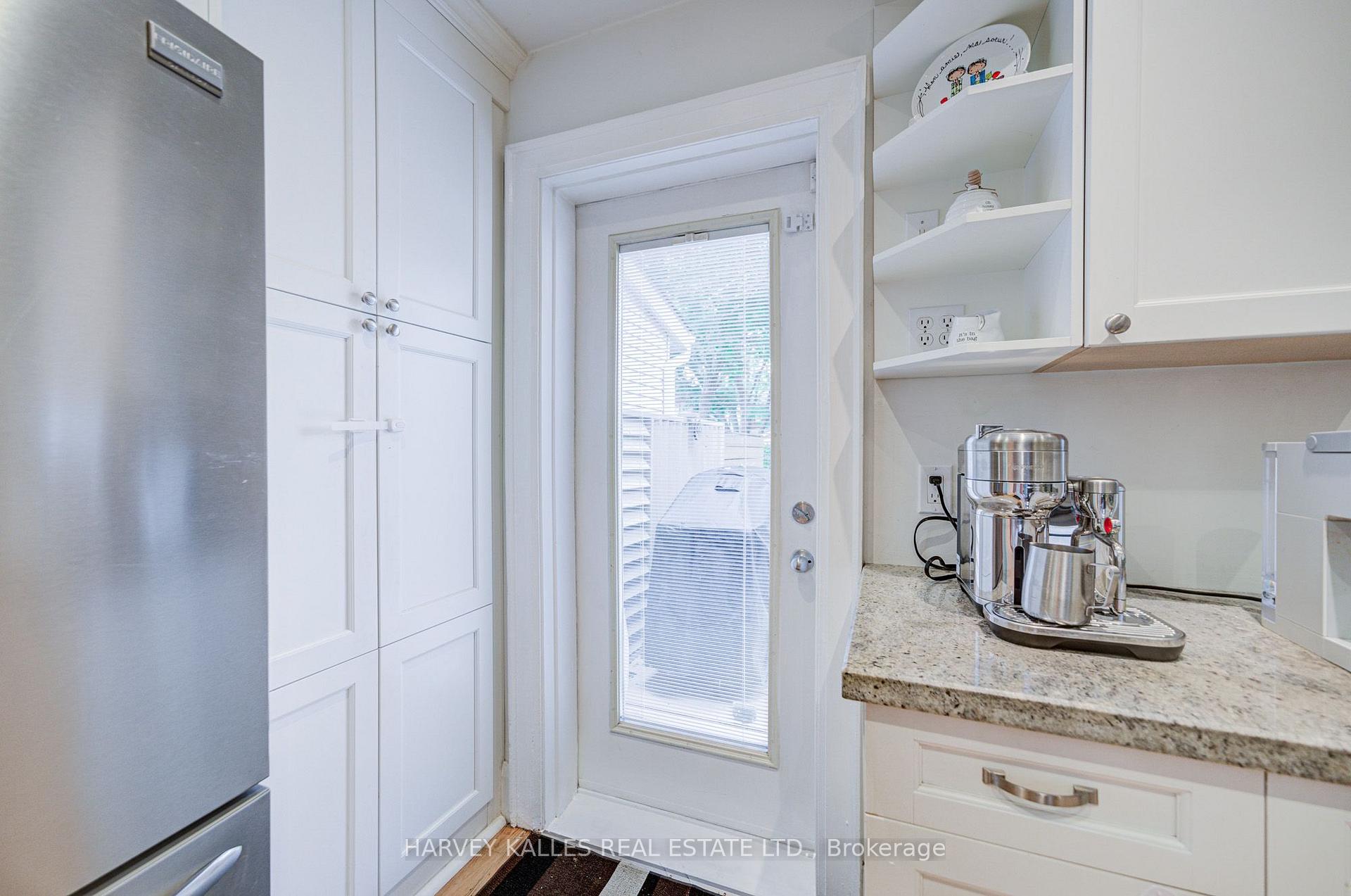 Photo 17 of 164 Douglas Avenue, Toronto, Lawrence Park South — HOMEH