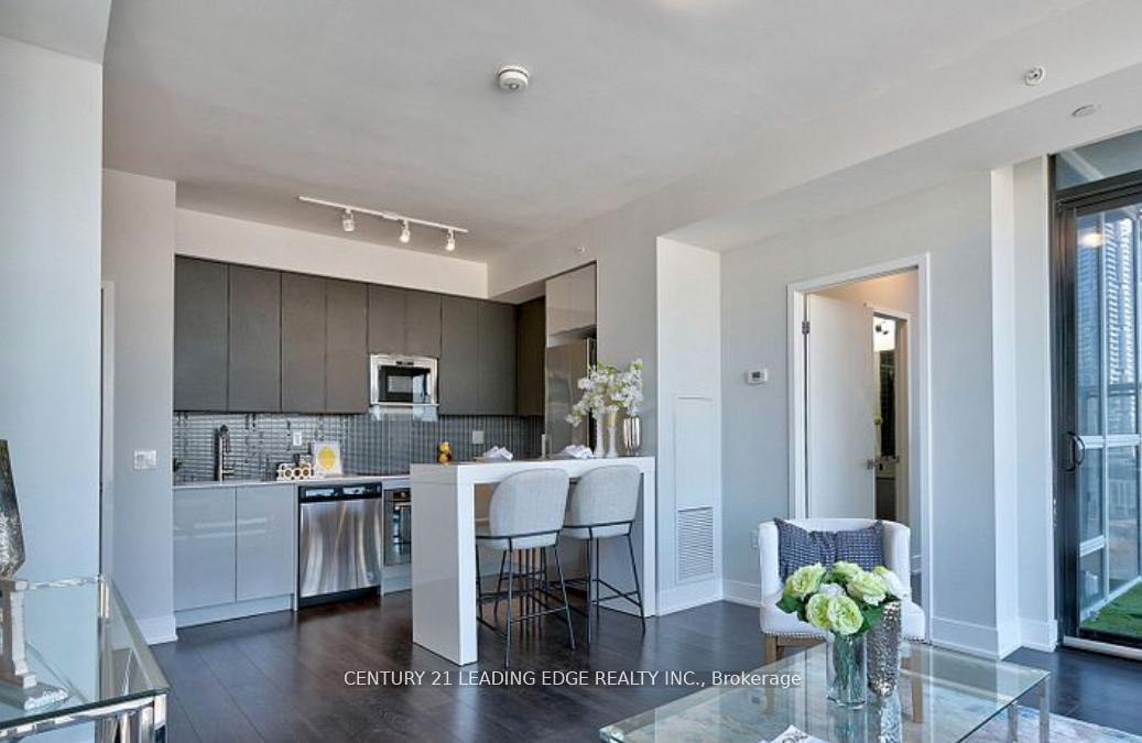 Photo 8 of Unit 1207, 2908 Hwy 7, Vaughan, Concord — HOMEH