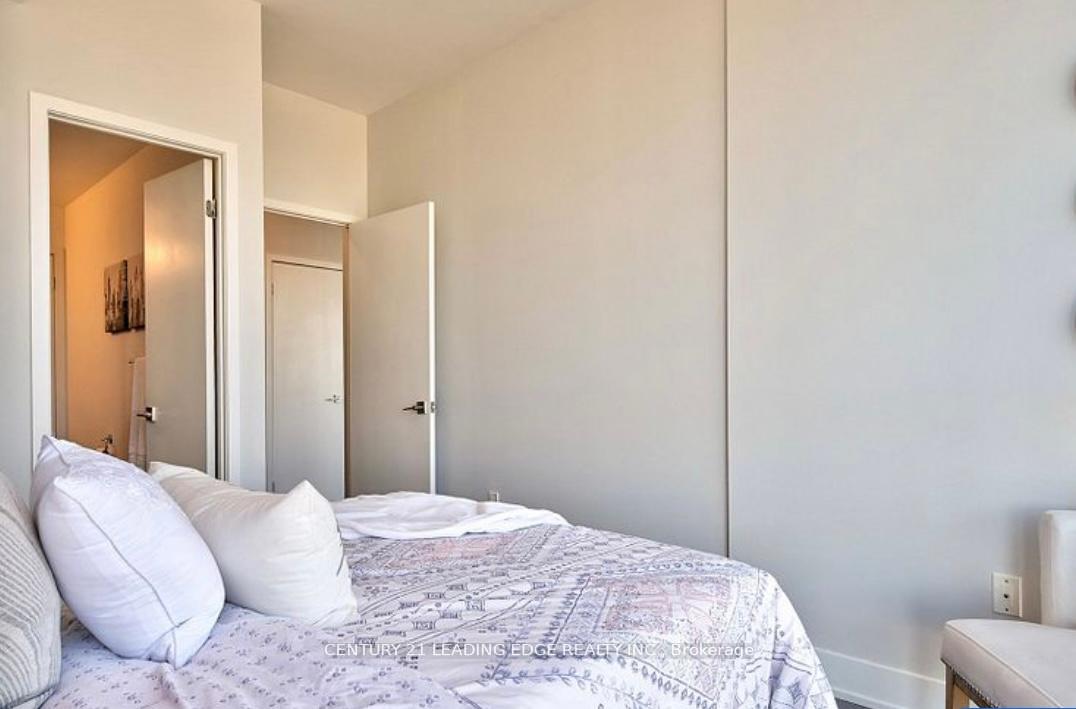Photo 14 of Unit 1207, 2908 Hwy 7, Vaughan, Concord — HOMEH