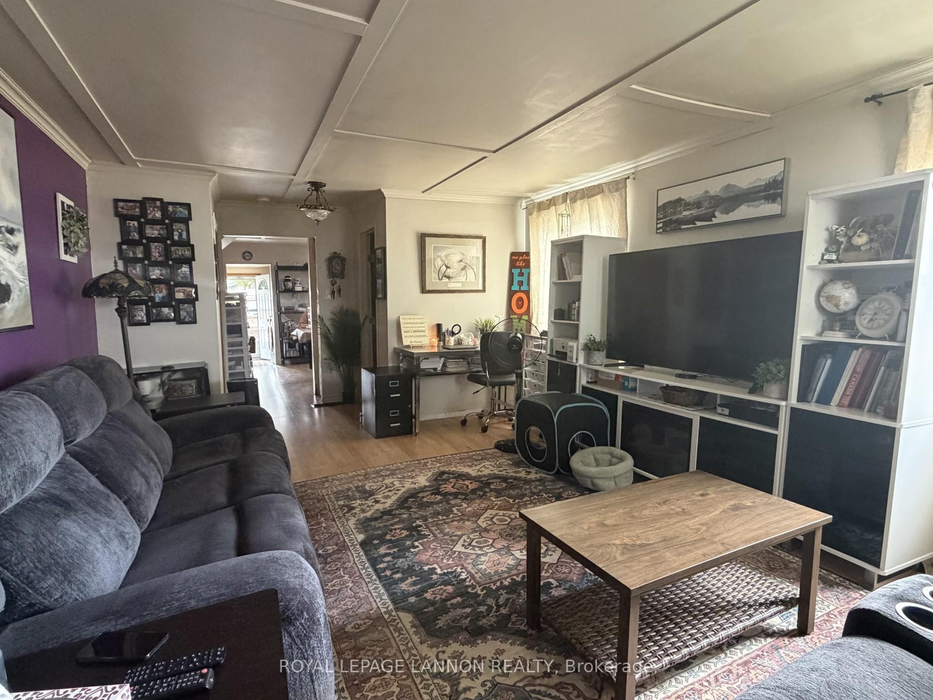 Photo 2 of 216 McIntyre Street, Thunder Bay, Court / Cumberland — HOMEH
