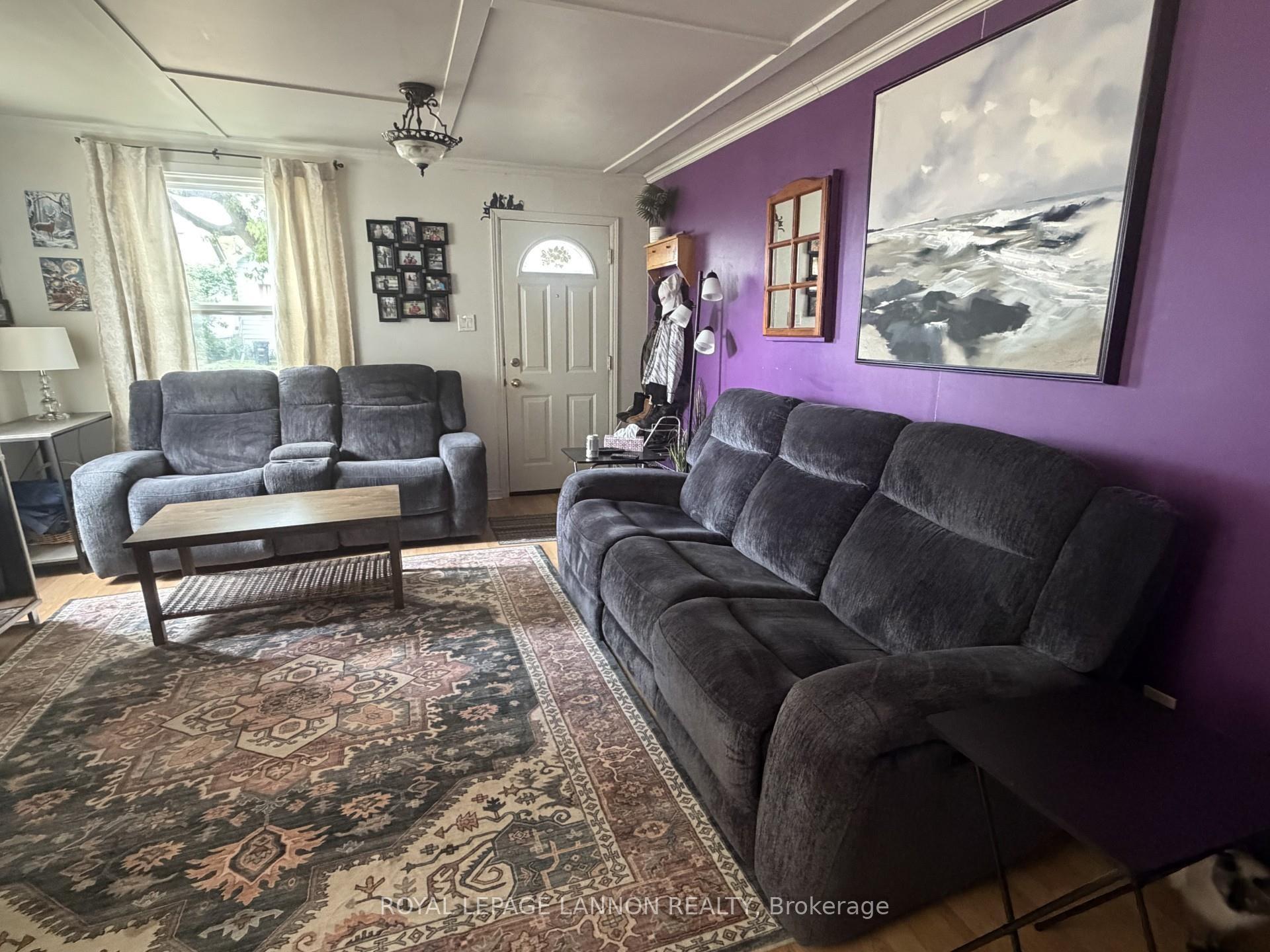 Photo 3 of 216 McIntyre Street, Thunder Bay, Court / Cumberland — HOMEH