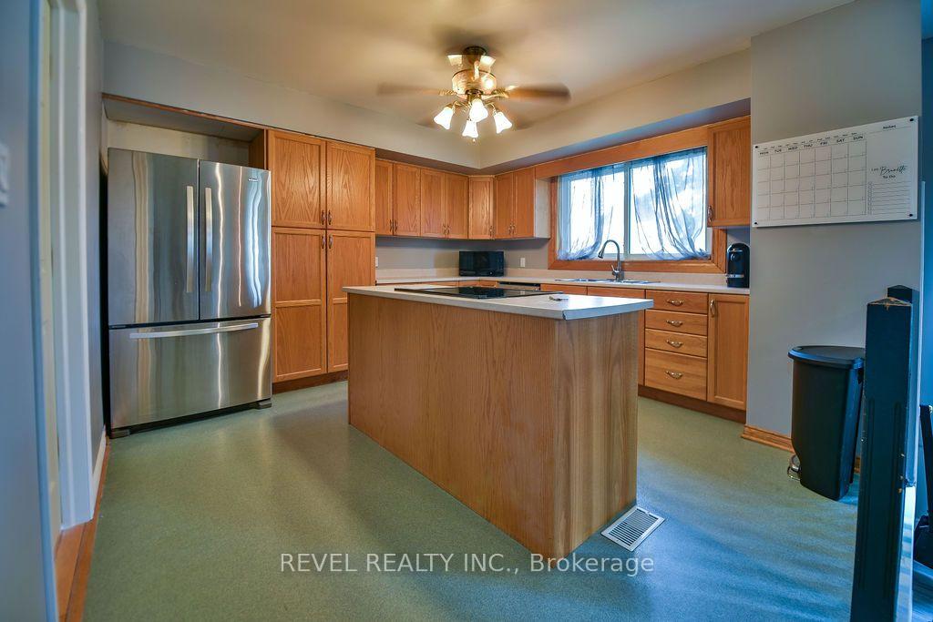 Photo 4 of 70 Dome Avenue, Timmins, SP - Main Area — HOMEH