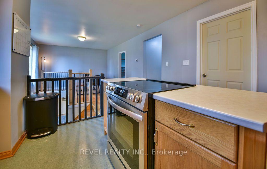 Photo 6 of 70 Dome Avenue, Timmins, SP - Main Area — HOMEH