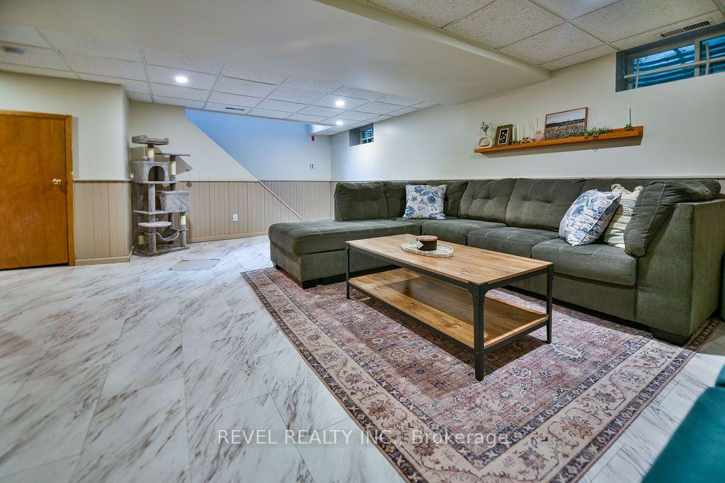 Photo 19 of 70 Dome Avenue, Timmins, SP - Main Area — HOMEH