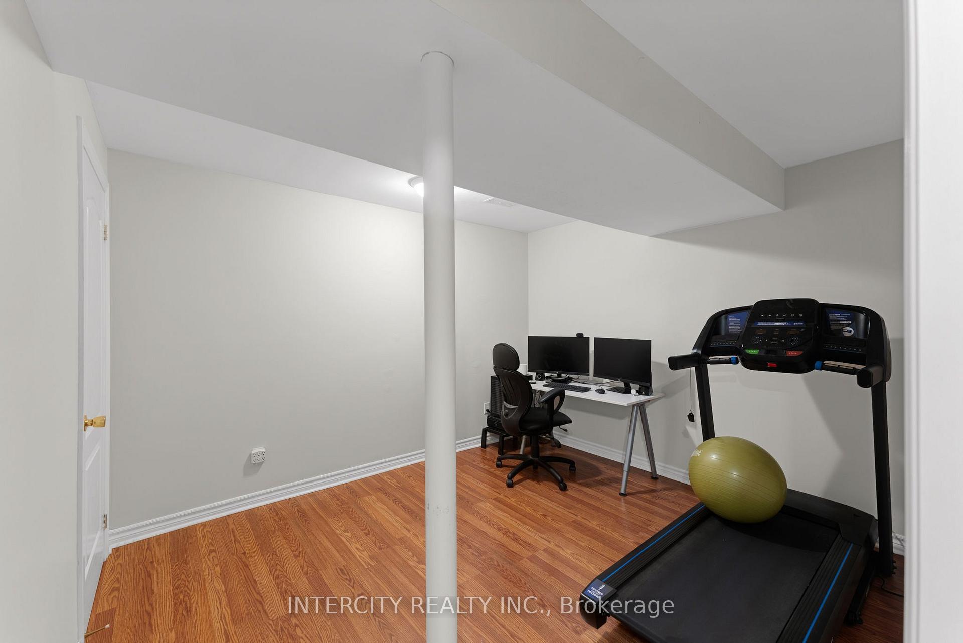 Photo 46 of 37 Redfinch Crescent, Vaughan, Vellore Village — HOMEH