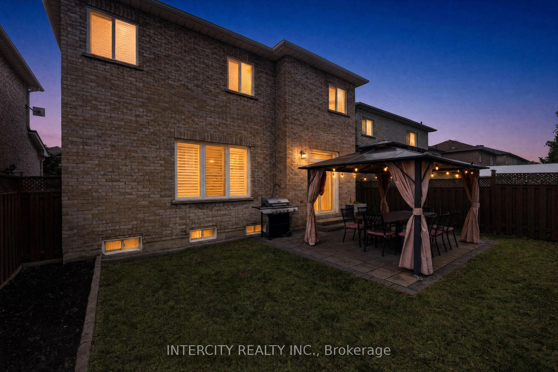 Photo 49 of 37 Redfinch Crescent, Vaughan, Vellore Village — HOMEH