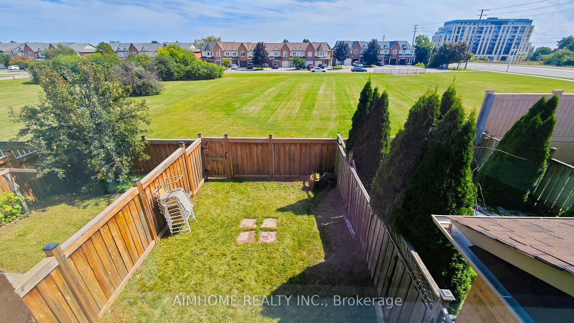 Photo 23 of 340 Kittridge Road, Oakville, Wedgewood Creek — HOMEH