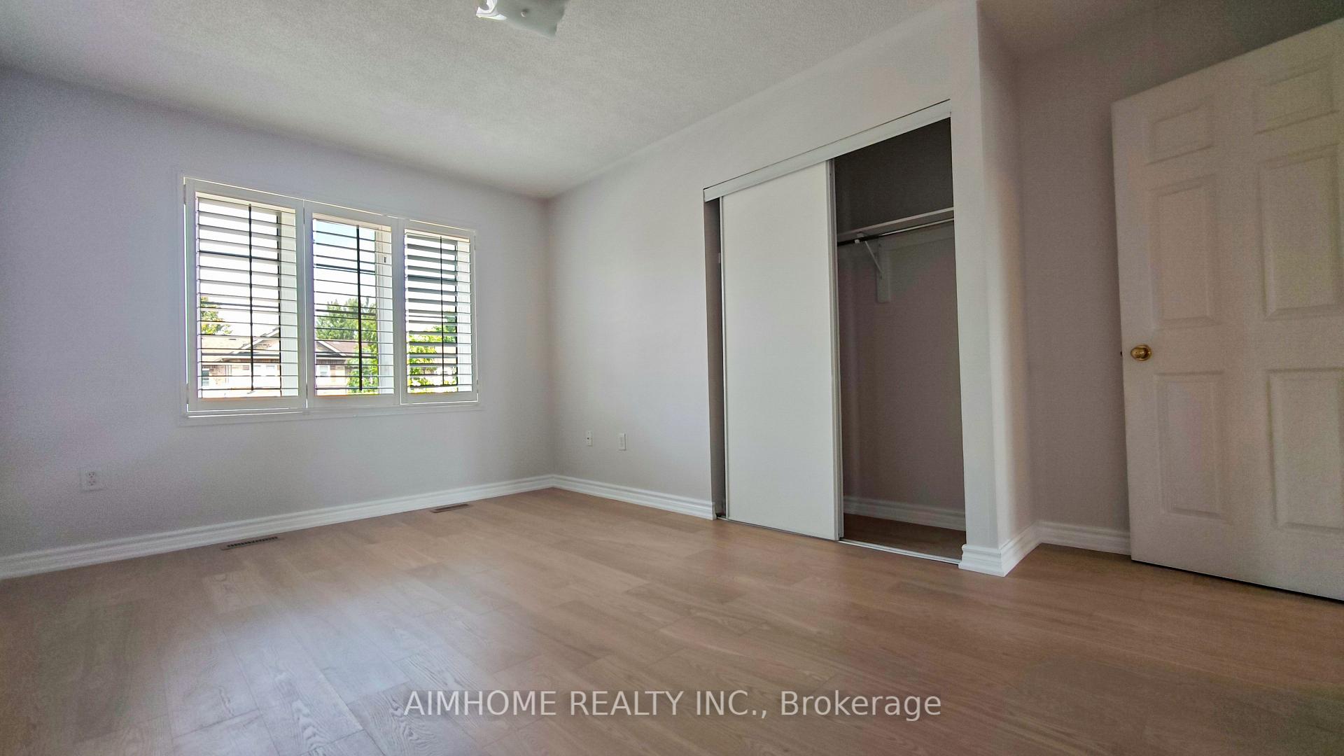 Photo 28 of 340 Kittridge Road, Oakville, Wedgewood Creek — HOMEH