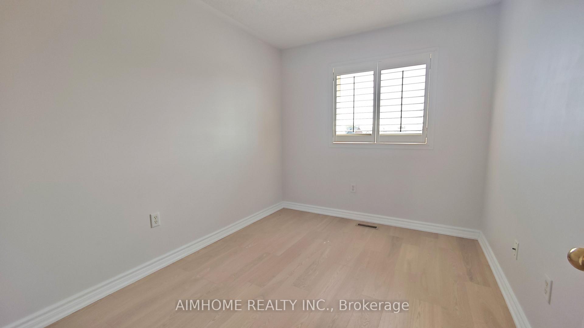 Photo 31 of 340 Kittridge Road, Oakville, Wedgewood Creek — HOMEH