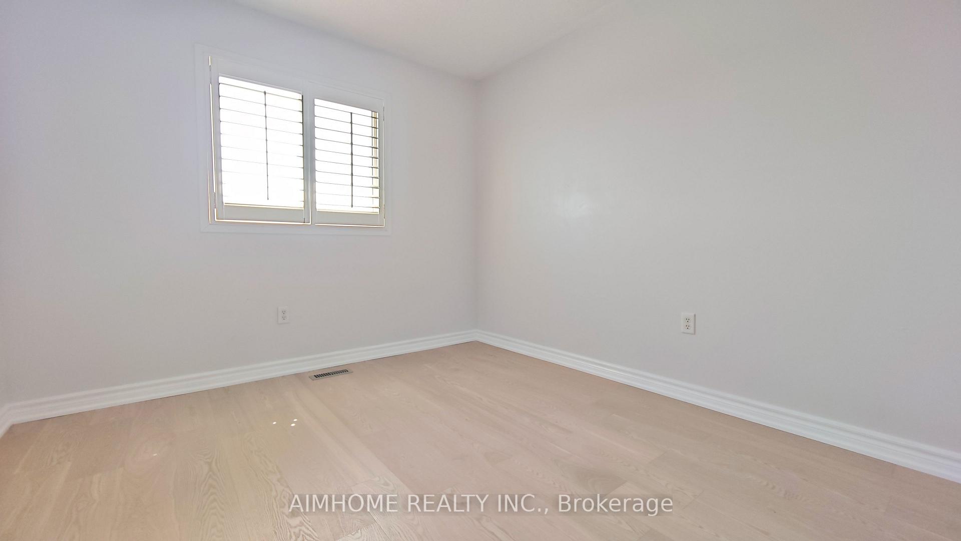 Photo 33 of 340 Kittridge Road, Oakville, Wedgewood Creek — HOMEH