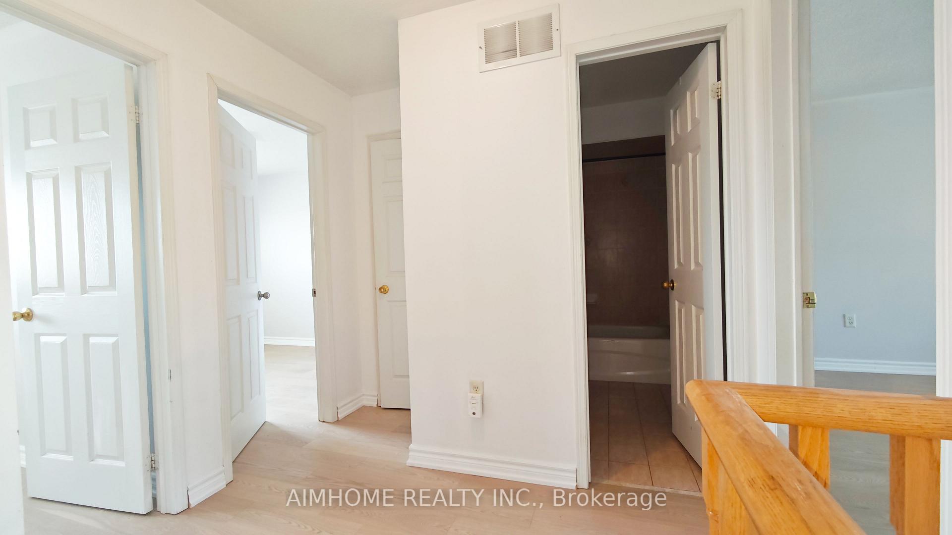 Photo 34 of 340 Kittridge Road, Oakville, Wedgewood Creek — HOMEH