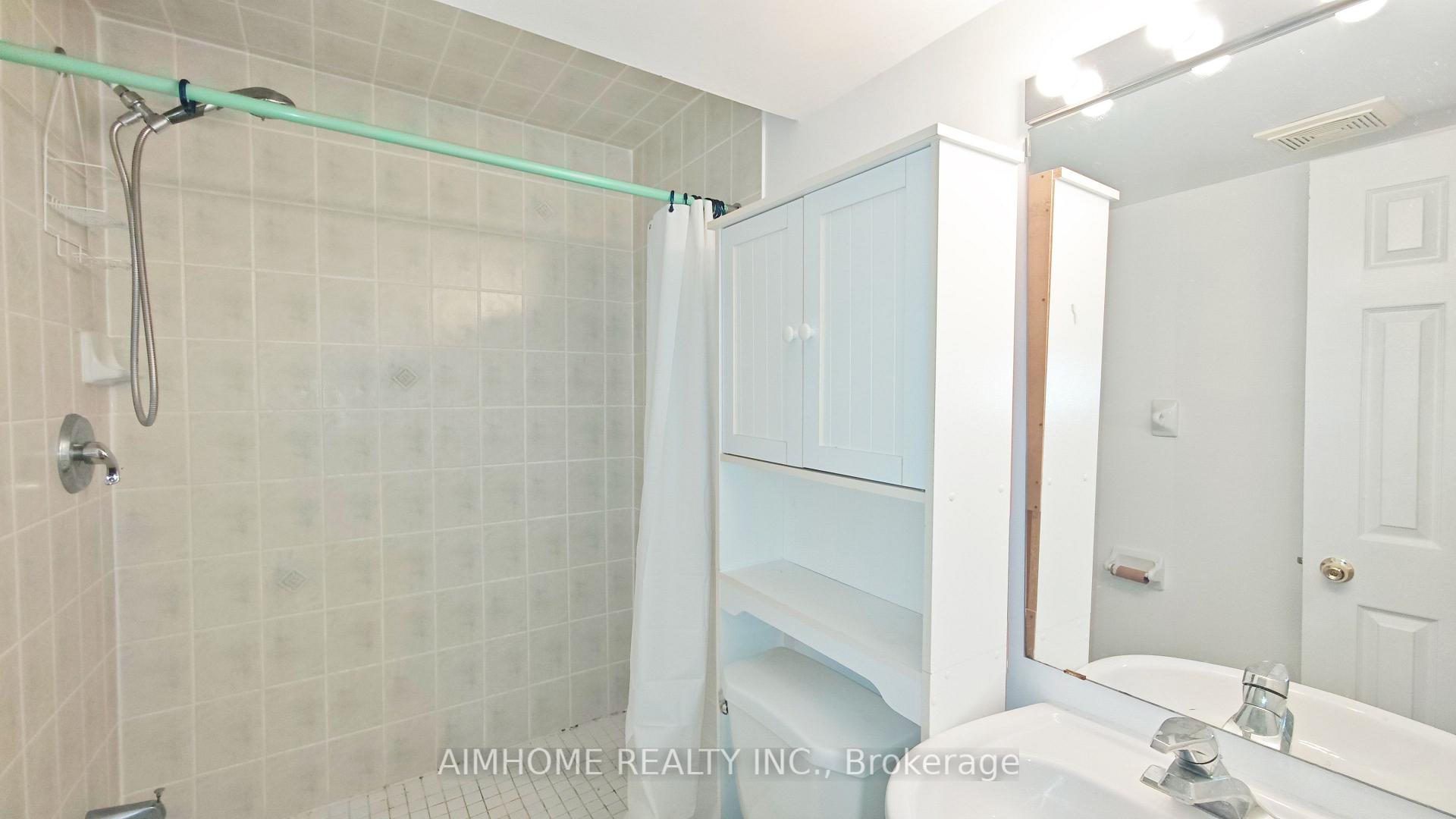 Photo 35 of 340 Kittridge Road, Oakville, Wedgewood Creek — HOMEH