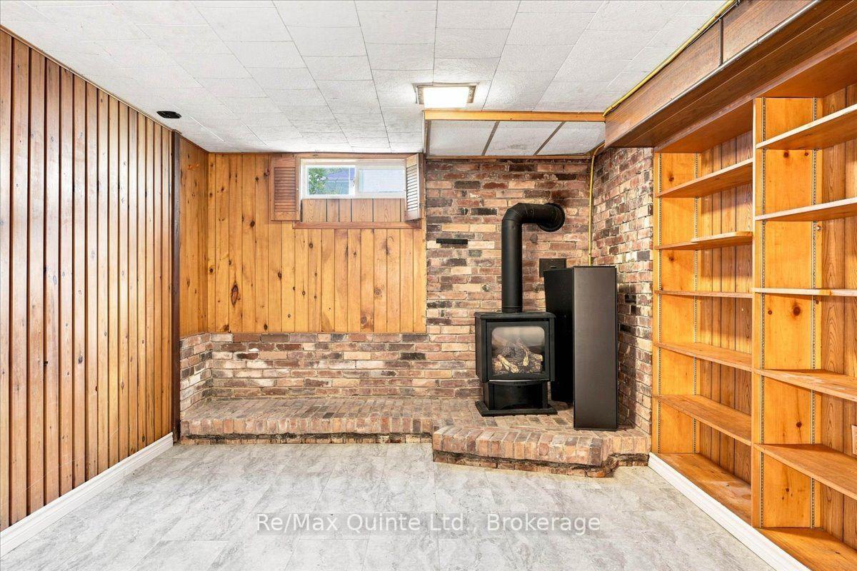 Photo 21 of 5 Simeon Street, Prince Edward County, Picton Ward — HOMEH