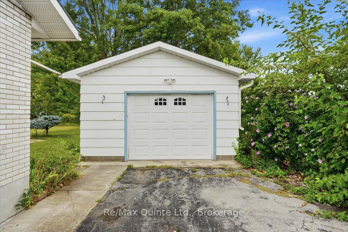 Photo 34 of 5 Simeon Street, Prince Edward County, Picton Ward — HOMEH
