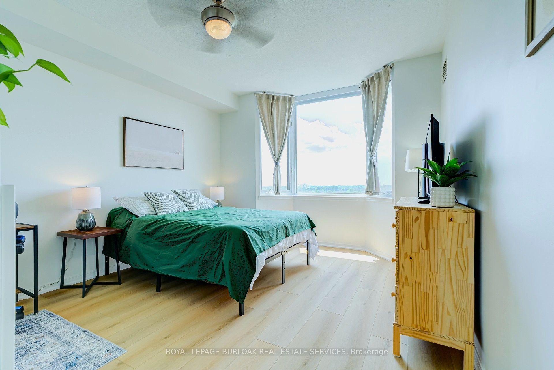 Photo 9 of Unit 804, 200 Limeridge Road W, Hamilton, Rolston — HOMEH