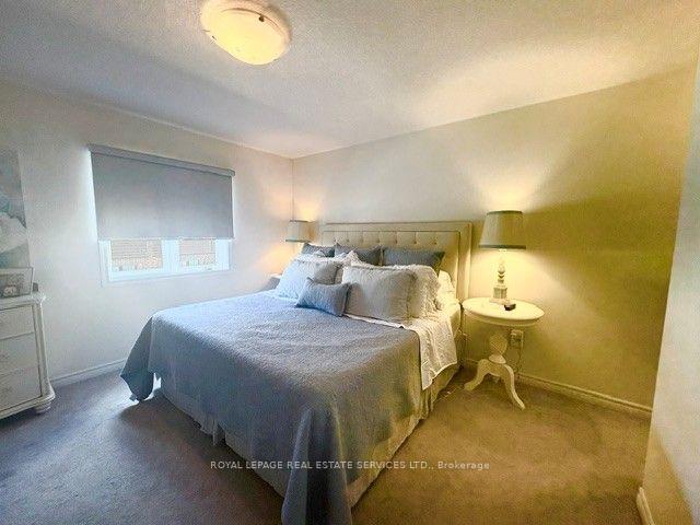 Photo 11 of Unit 73, 22 Spring Creek Drive, Hamilton, Waterdown — HOMEH