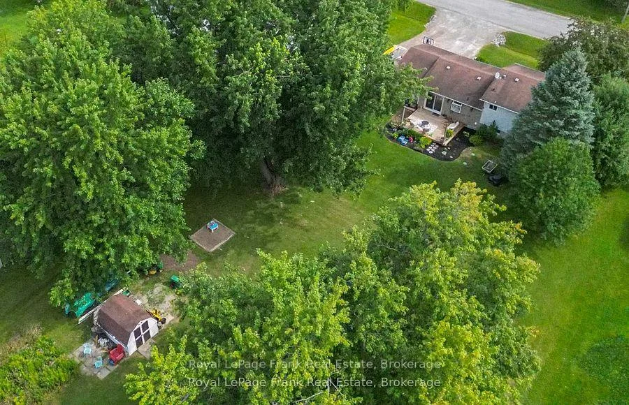 Photo 41 of 10 Chickadee Court, Kawartha Lakes, Mariposa — HOMEH