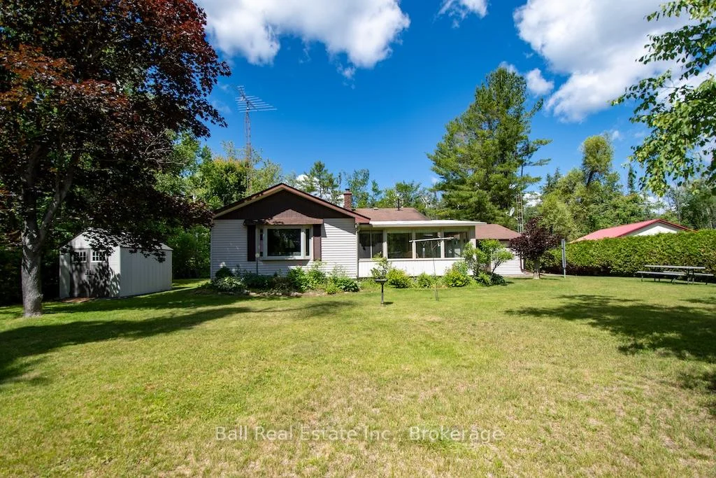 Photo 4 of 2137 Chipmunk Road, Douro-Dummer — HOMEH