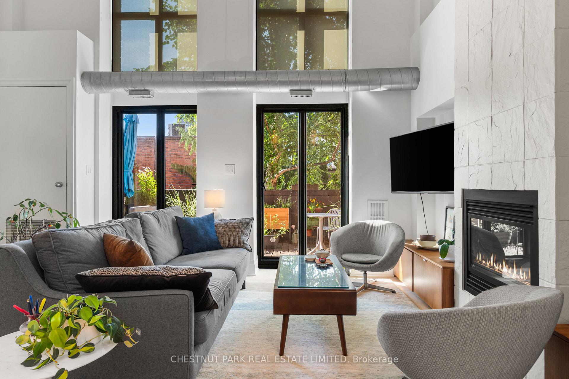 Photo 2 of Unit 105, 525 Logan Avenue, Toronto, North Riverdale — HOMEH