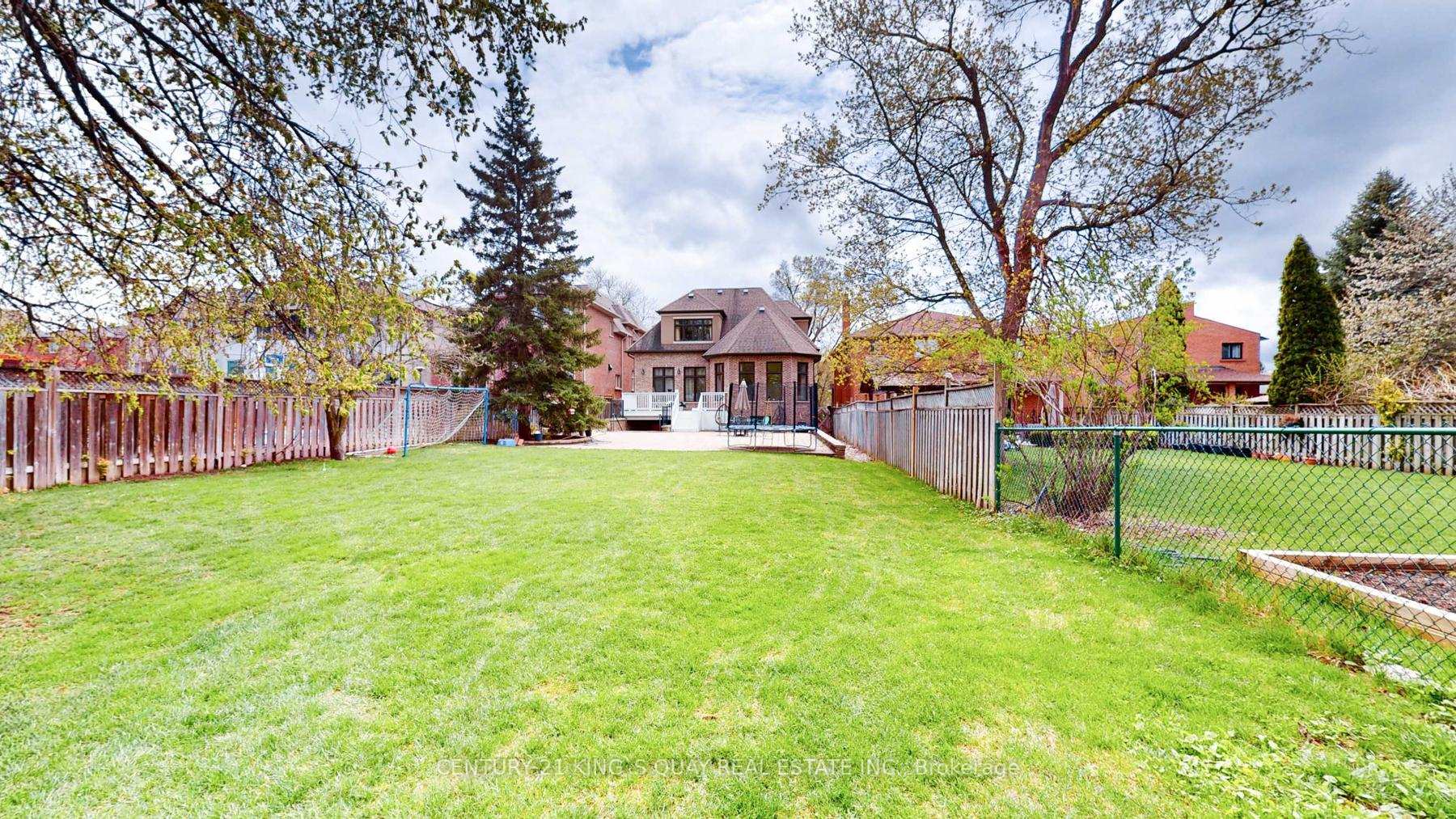 Photo 44 of 58 spruce Avenue, Richmond Hill, South Richvale — HOMEH