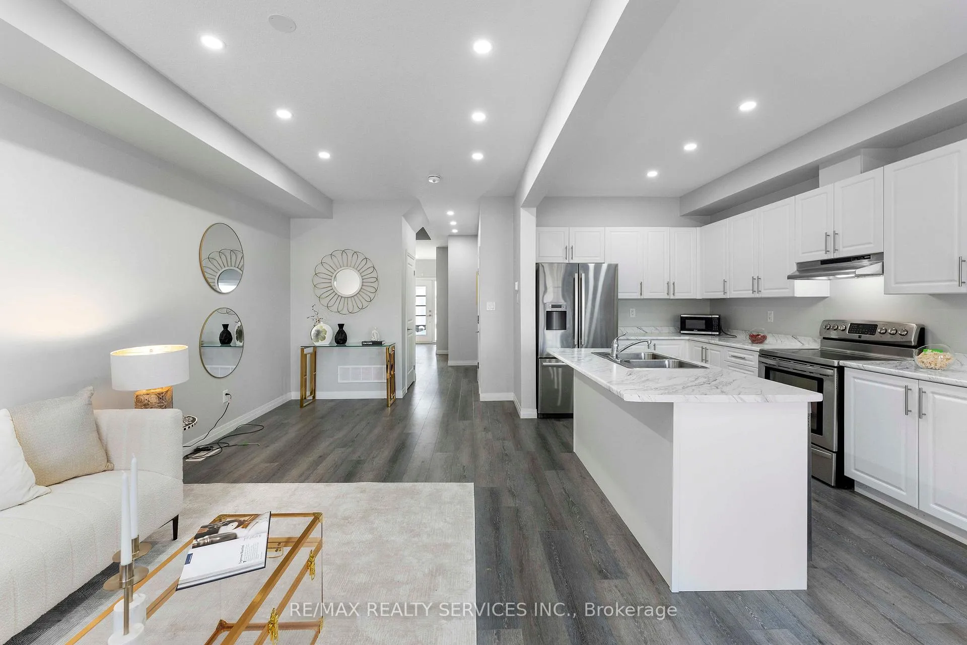 Photo 10 of 6671 Cropp Street, Niagara Falls, Morrison — HOMEH