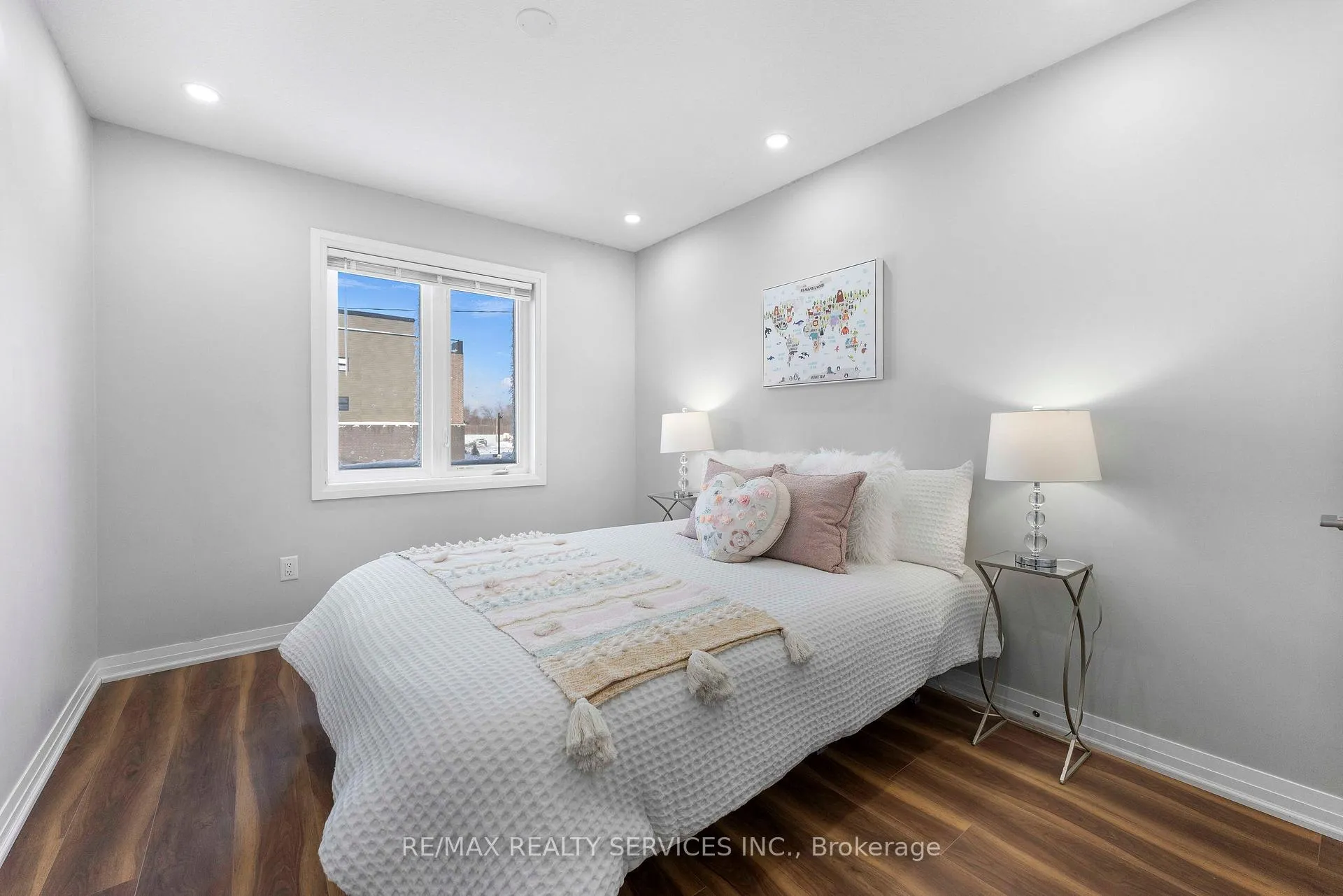 Photo 27 of 6671 Cropp Street, Niagara Falls, Morrison — HOMEH