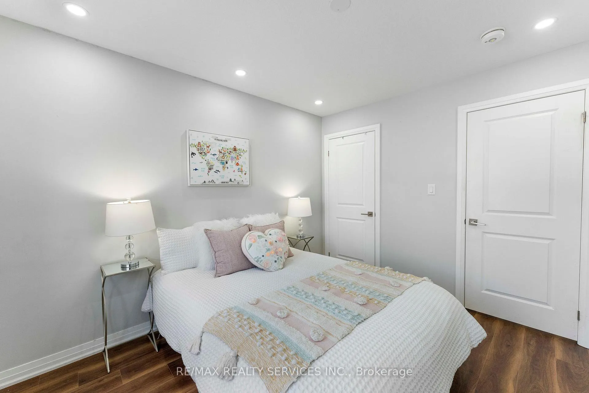Photo 28 of 6671 Cropp Street, Niagara Falls, Morrison — HOMEH