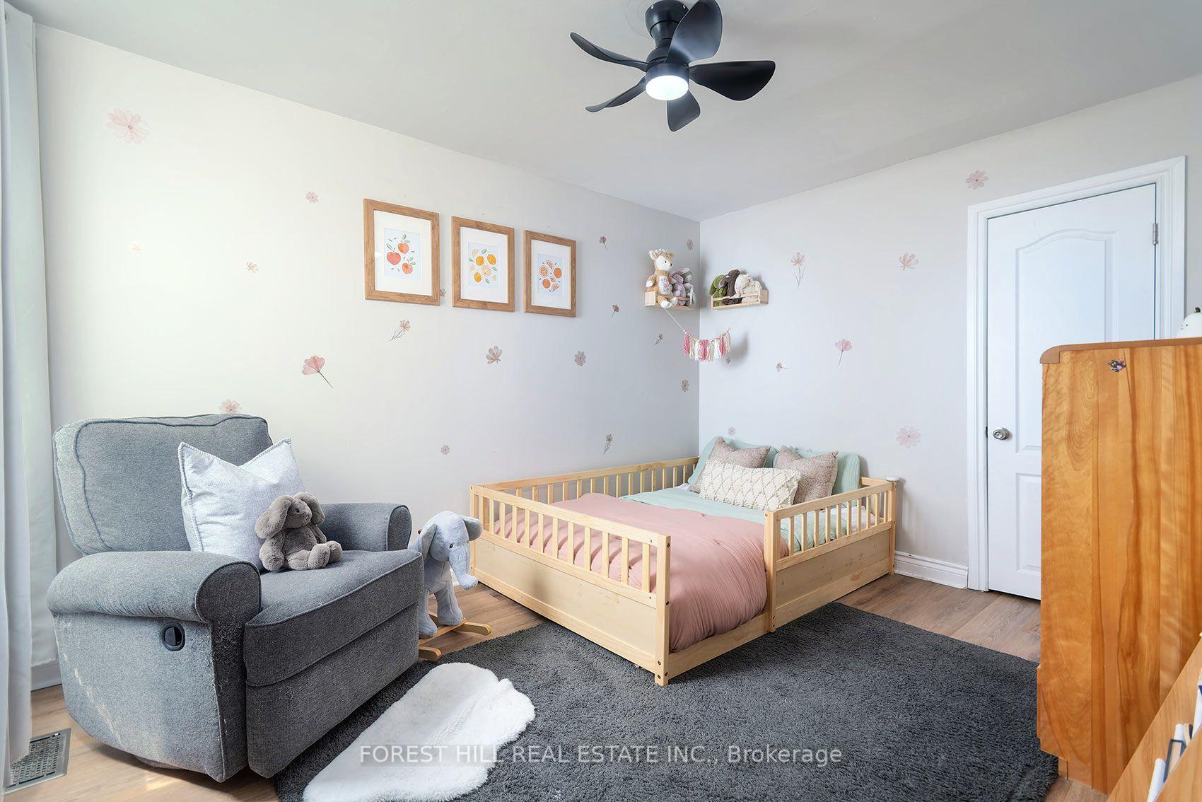 Photo 21 of 55 Vanevery Street, Etobicoke, Mimico — HOMEH