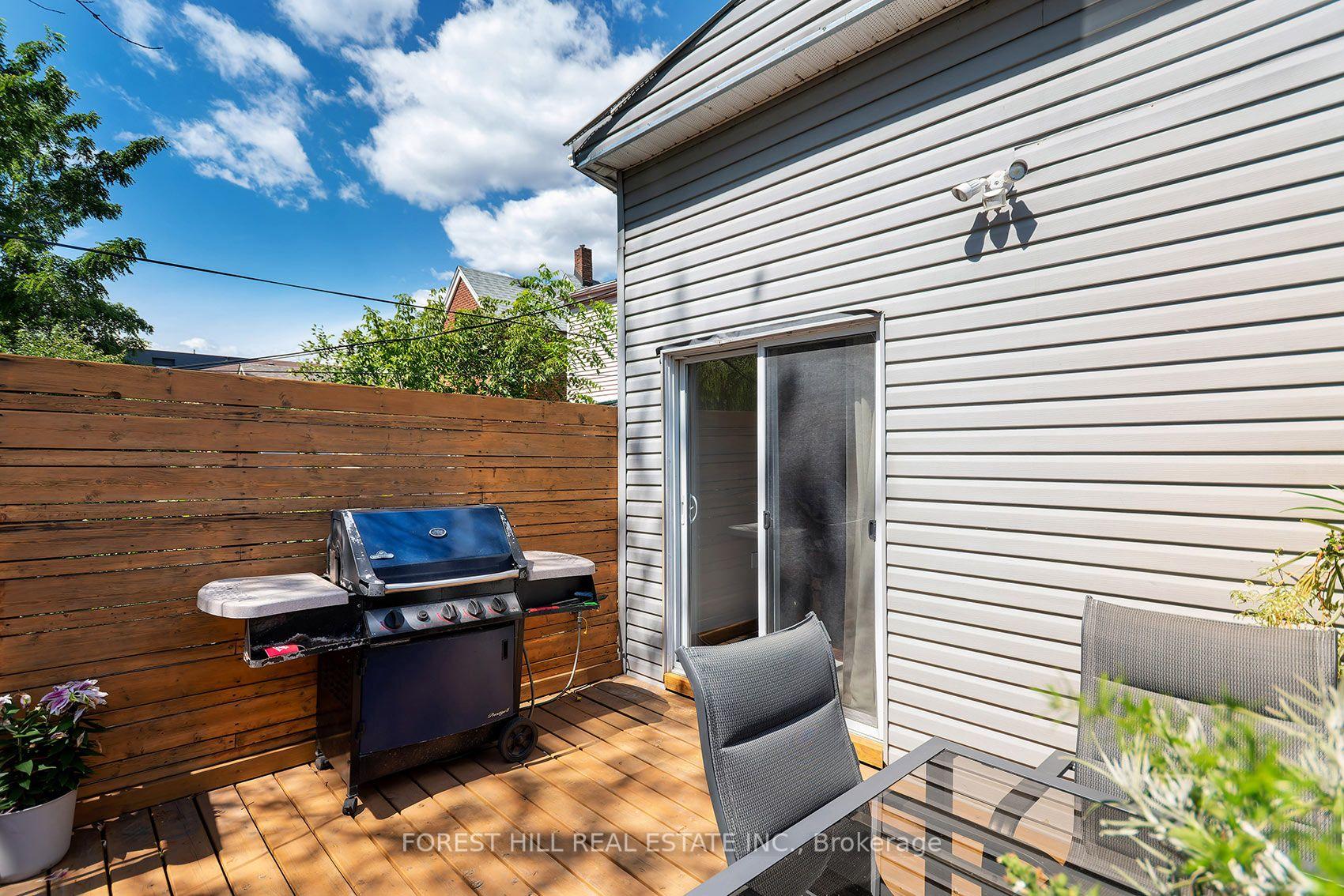 Photo 38 of 55 Vanevery Street, Etobicoke, Mimico — HOMEH